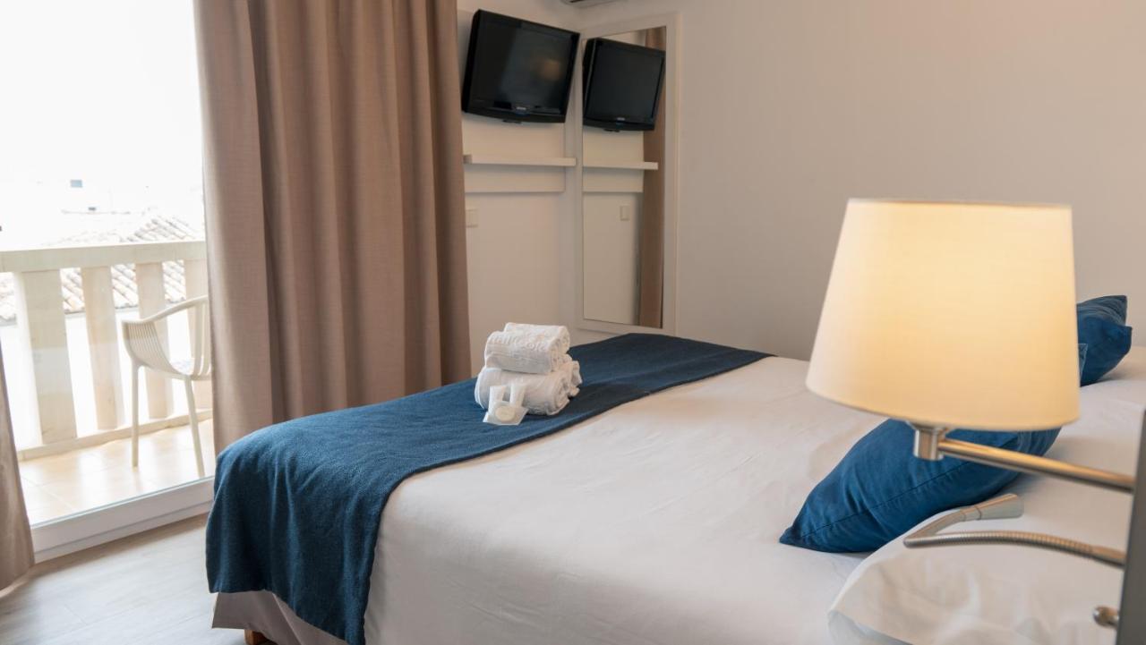 Hotel Colonial Colonia de Sant Jordi Екстер'єр фото