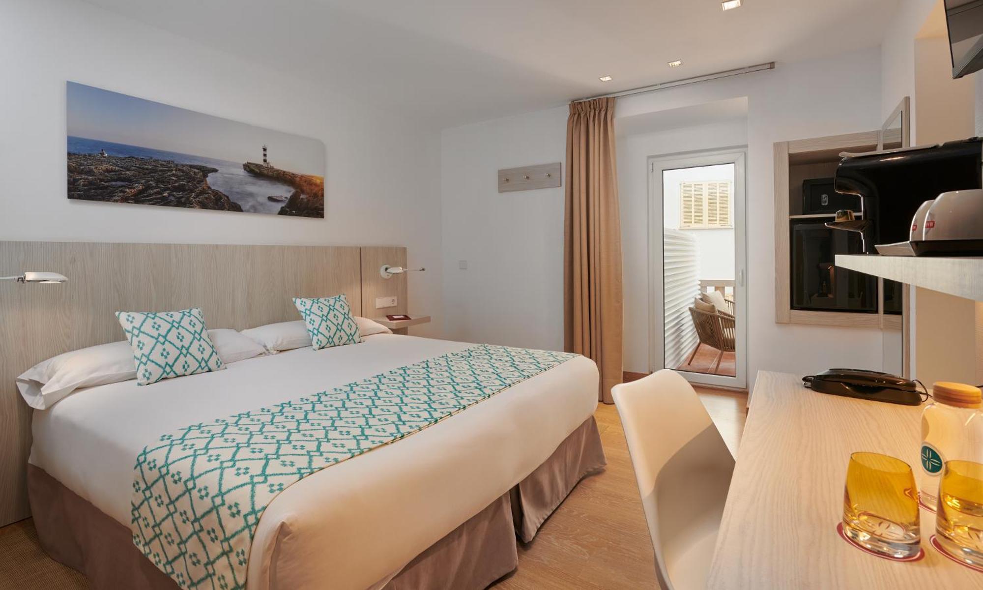 Hotel Colonial Colonia de Sant Jordi Екстер'єр фото