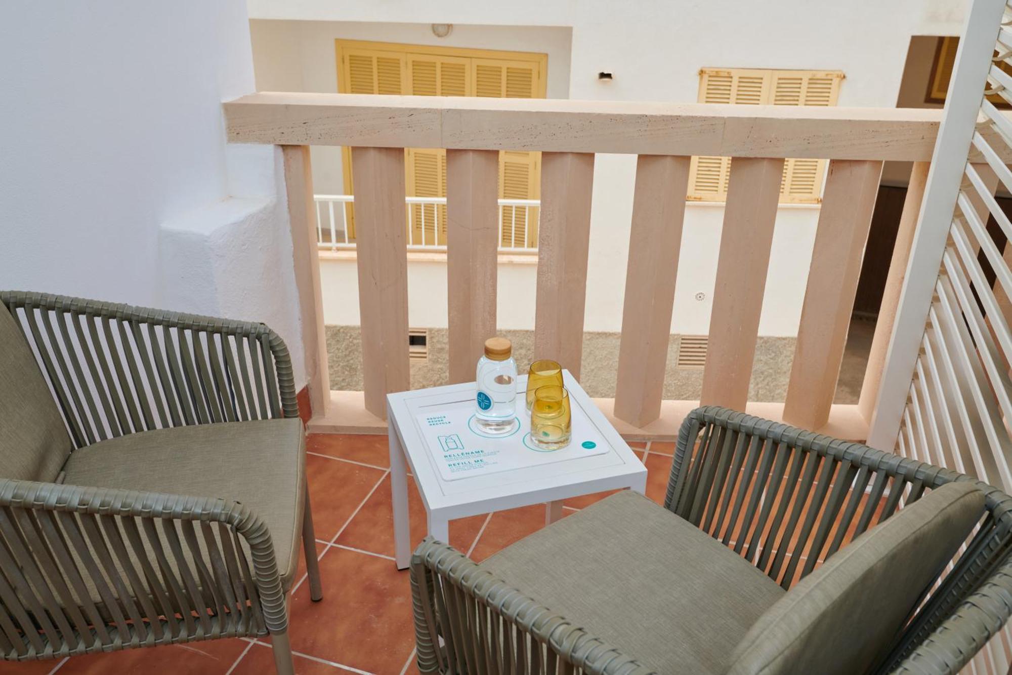 Hotel Colonial Colonia de Sant Jordi Екстер'єр фото